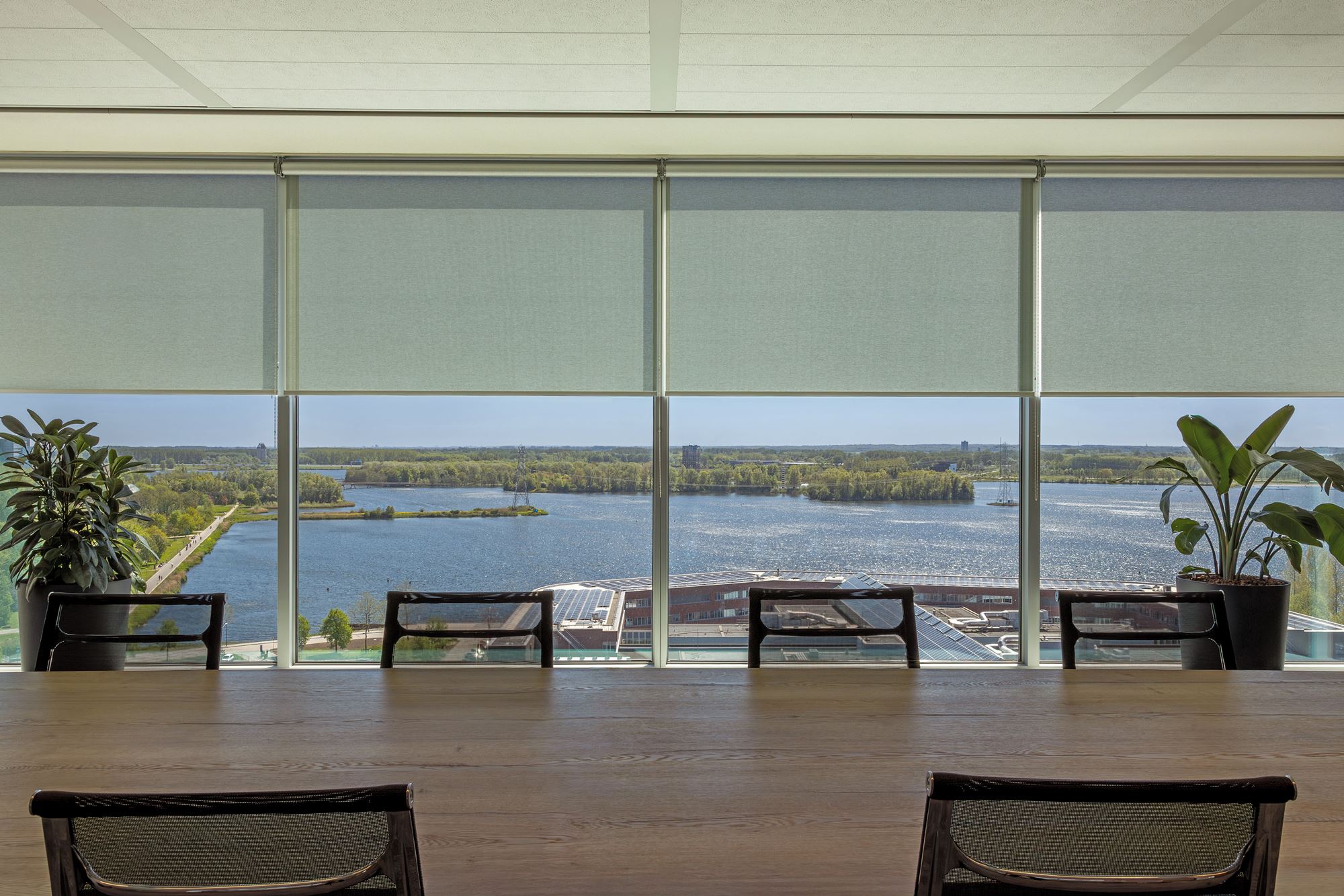 Mitsubishi_Almere_Kvadrat Shade_2026_Silvretta_Hanne Hansen_03